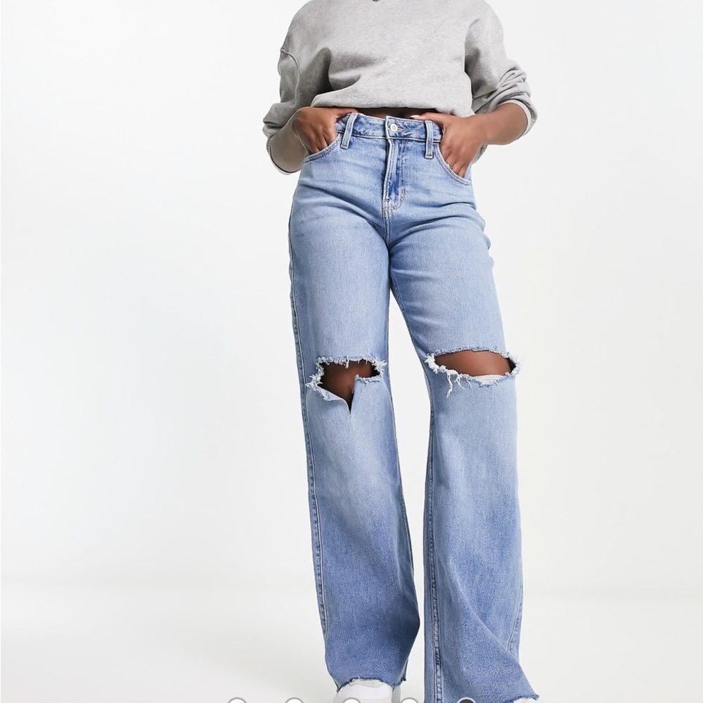Hollister High Rise Vintage Baggy Jean, Size 26x31 - Picture 2 of 8